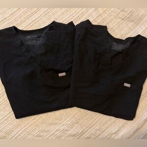 Figs Classic Black Scrub Tops